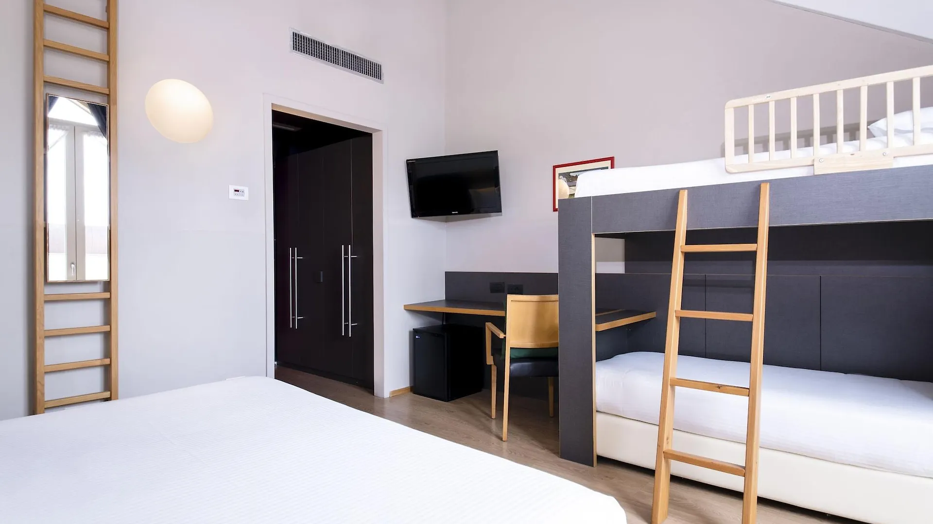 Hotel Osteria della Pista dal 1875 Casorate Sempione