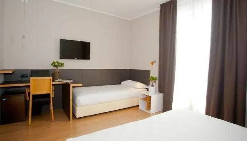 Hotel Osteria della Pista dal 1875 Casorate Sempione